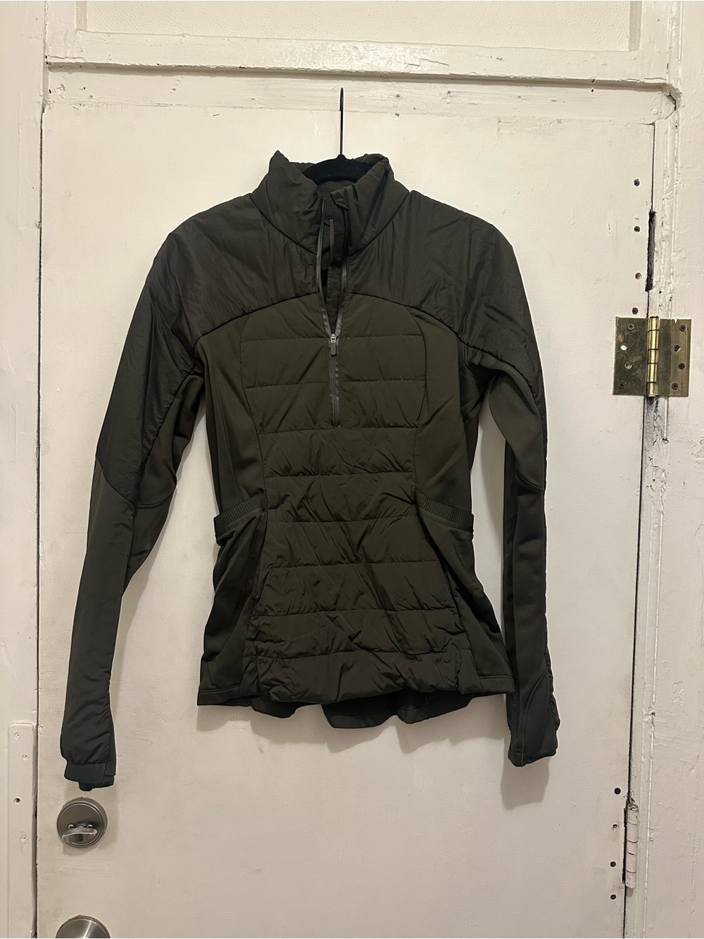 Lululemon Women’s Olive Green Quilted Hybrid Pullover Jacket
